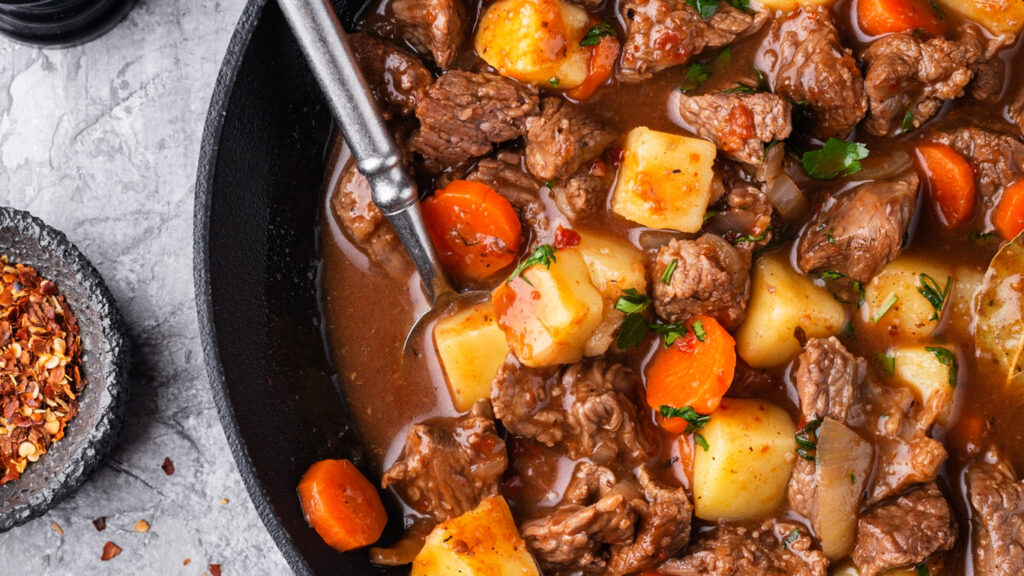 Carne de Panela com Legumes e Especiarias